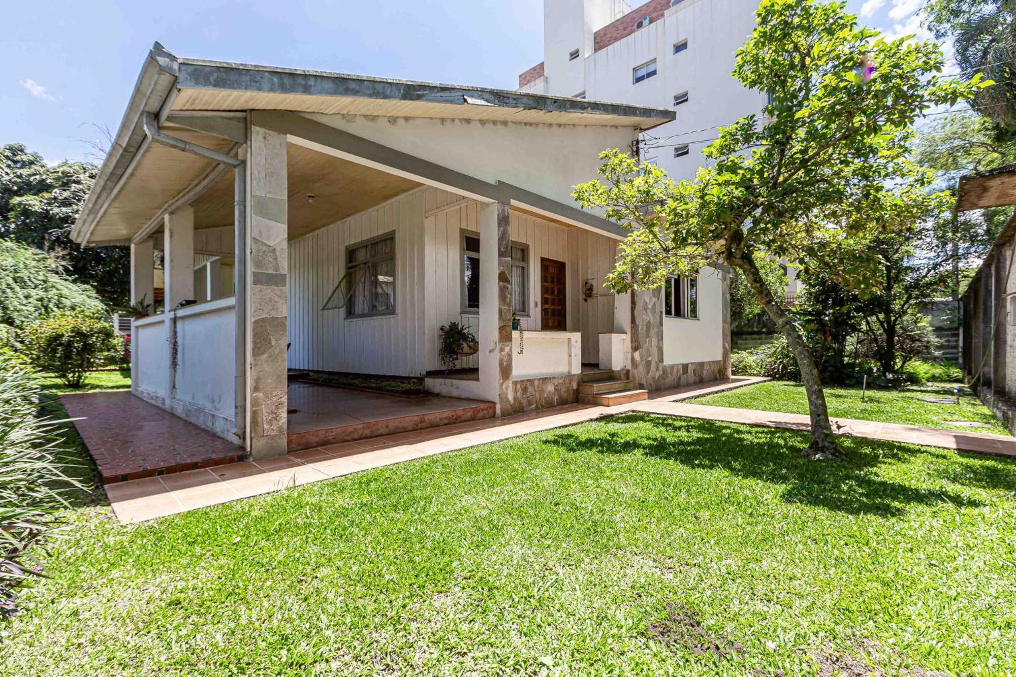 Memora Guesthouse Curitiba - Quartos Em Casa Proximo Ao Parque Bacacheri Екстер'єр фото