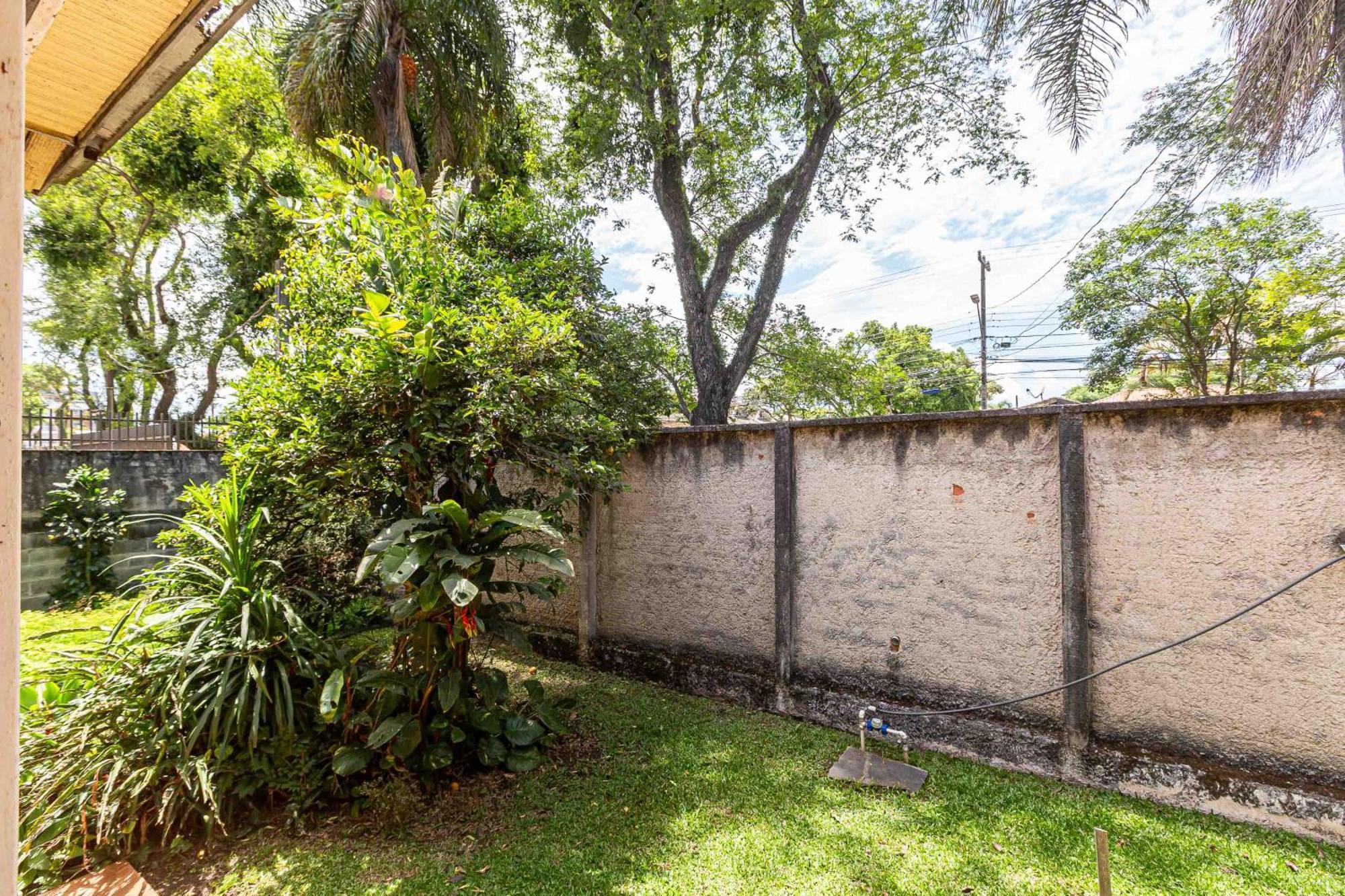 Memora Guesthouse Curitiba - Quartos Em Casa Proximo Ao Parque Bacacheri Екстер'єр фото