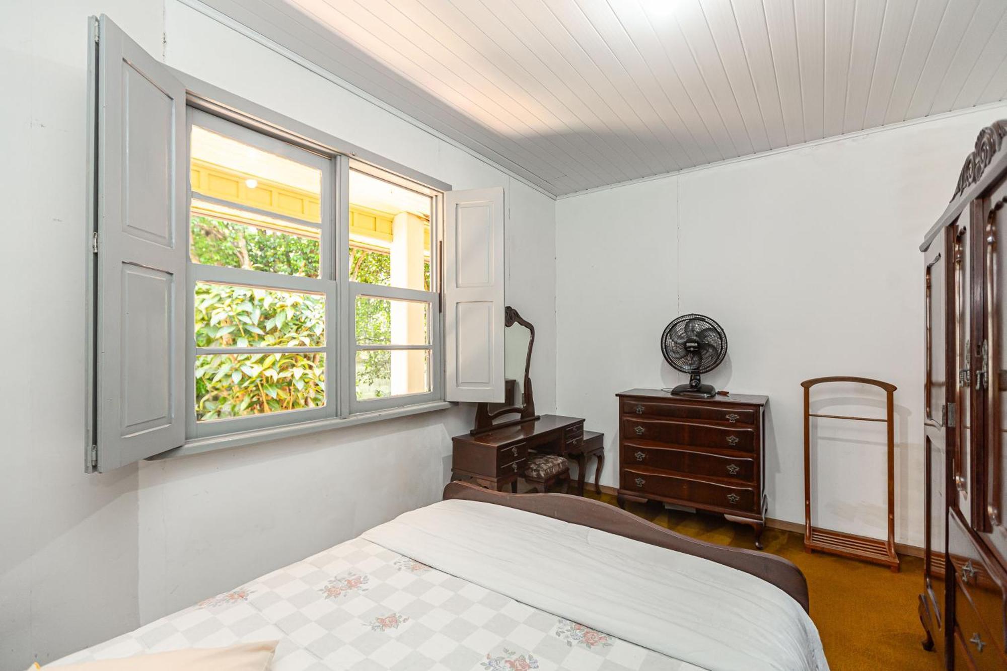 Memora Guesthouse Curitiba - Quartos Em Casa Proximo Ao Parque Bacacheri Екстер'єр фото