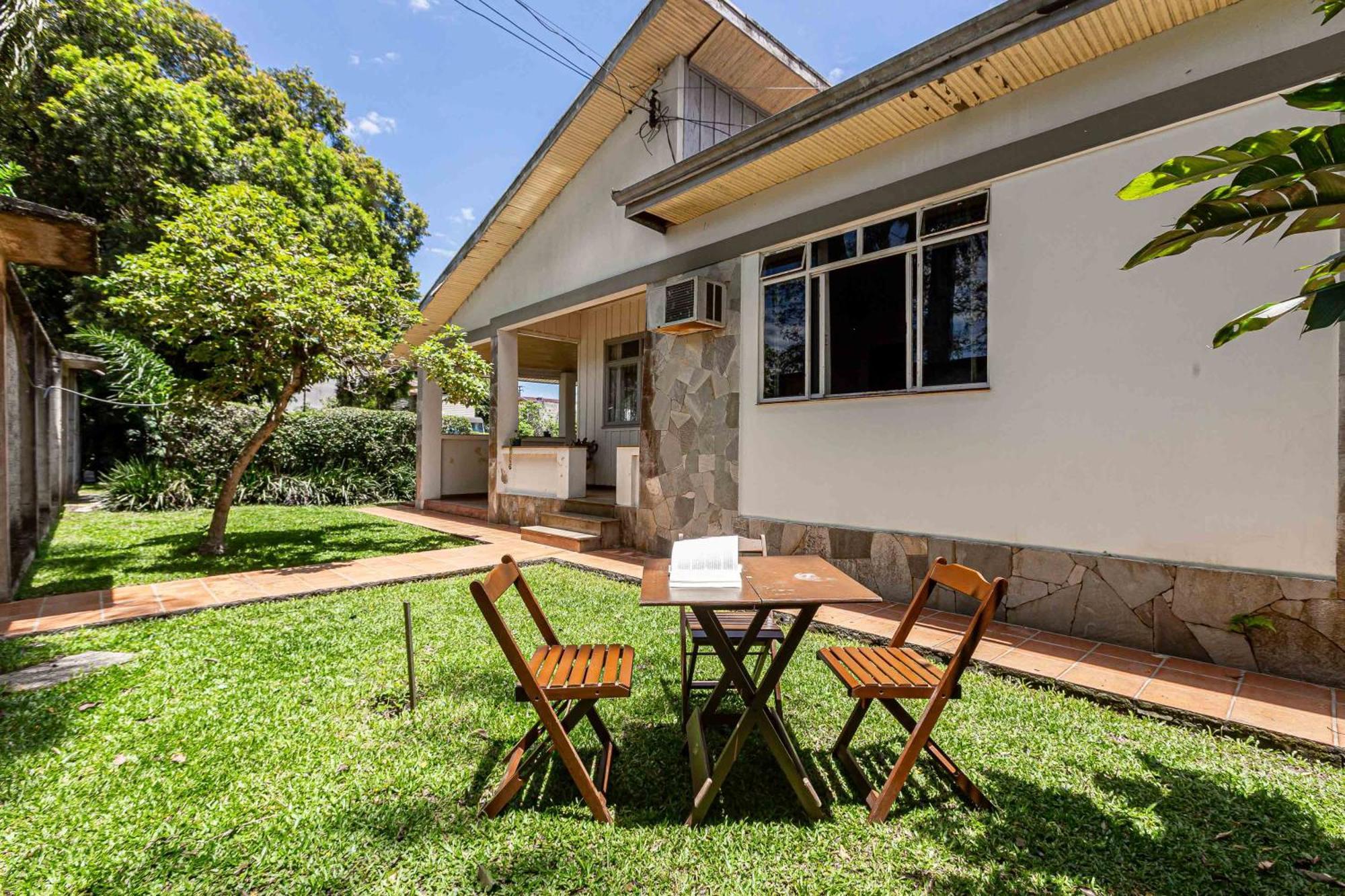 Memora Guesthouse Curitiba - Quartos Em Casa Proximo Ao Parque Bacacheri Екстер'єр фото